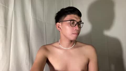 William online show from 11-29-25, 03:26