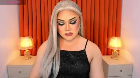 Natalie Mefford online show from 02-24-25, 12:16