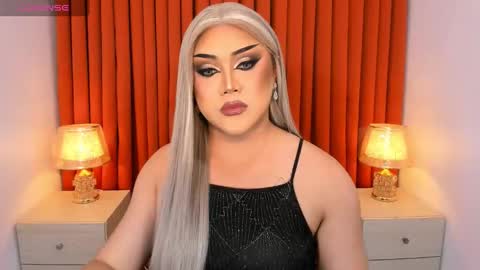 Natalie Mefford online show from 02-25-25, 06:31