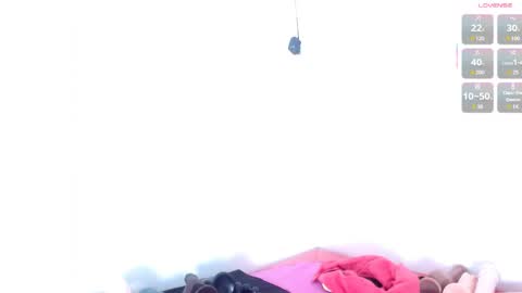 Estefany online show from 04-11-26, 05:45