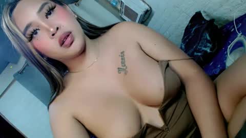 Snapshot of seductivestacyxx chatting on 12-06-24, 07:34 MISTRESS STACY online show from 12-06-24, 07:34