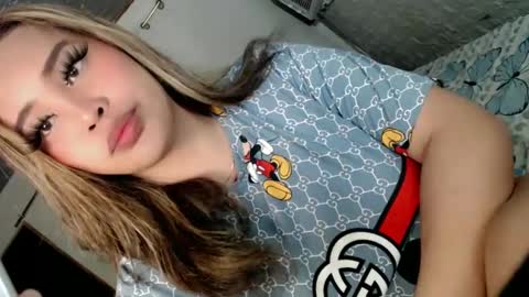 Snapshot of seductivestacyxx chatting on 12-21-24, 08:00 MISTRESS STACY online show from 12-21-24, 08:00