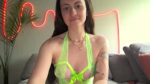 Snapshot of seductrax chatting on 04-11-26, 09:30 SeductraX online show from 04-11-26, 09:30