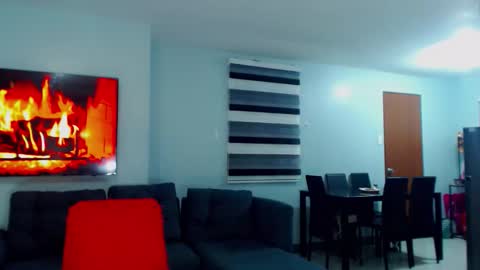 Snapshot of seductresskatarina chatting on 11-06-25, 09:05 KATARINA LUST online show from 11-06-25, 09:05