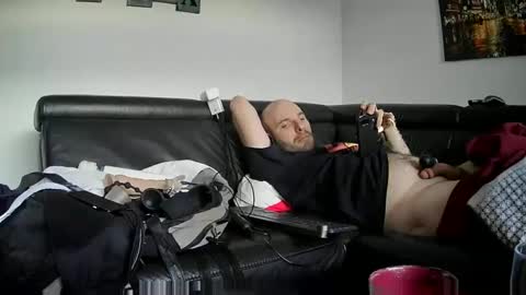 Snapshot of seeebi chatting on 01-01-25, 07:41 Sebastian online show from 01-01-25, 07:41