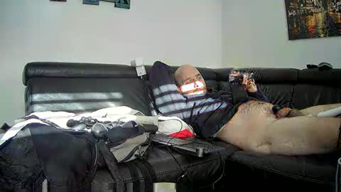 Snapshot of seeebi chatting on 01-01-25, 10:43 Sebastian online show from 01-01-25, 10:43