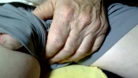 seeus24 online show from 11-04-25, 04:00