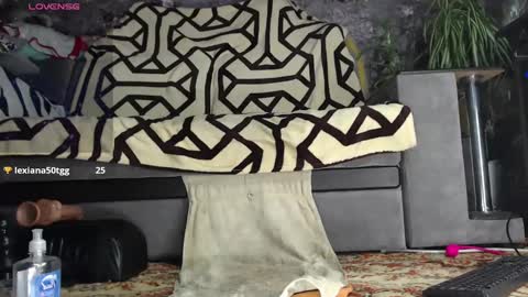 Angie online show from 02-02-25, 03:07