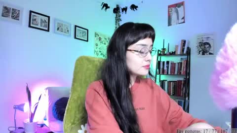 Snapshot of segismunda chatting on 05-17-26, 12:08 Luciana online show from 05-17-26, 12:08
