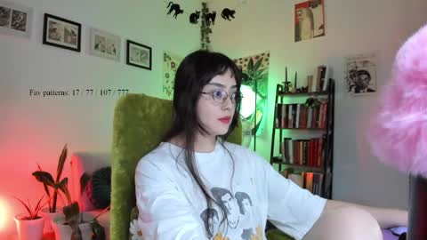 Snapshot of segismunda chatting on 06-08-26, 11:05 Luciana online show from 06-08-26, 11:05