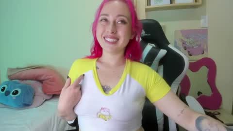 Yeyis  online show from 07-28-26, 02:51