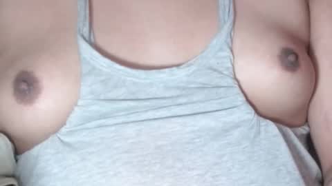 Snapshot of selda_ chatting on 12-27-24, 03:53 Selda online show from 12-27-24, 03:53