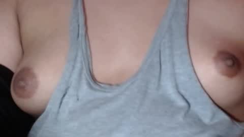 Snapshot of selda_ chatting on 01-15-25, 10:17 Selda online show from 01-15-25, 10:17