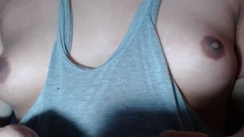 Snapshot of selda_ chatting on 01-25-25, 05:18 Selda online show from 01-25-25, 05:18