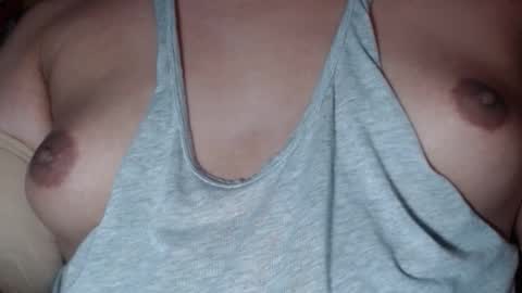 Snapshot of selda_ chatting on 01-26-25, 01:20 Selda online show from 01-26-25, 01:20