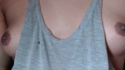 Snapshot of selda_ chatting on 02-23-25, 02:40 Selda online show from 02-23-25, 02:40