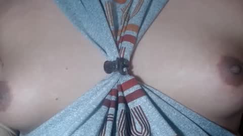 Snapshot of selda_ chatting on 03-04-25, 06:26 Selda online show from 03-04-25, 06:26