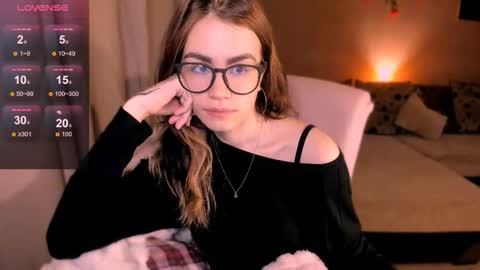 Snapshot of selectrra chatting on 09-27-25, 10:37 selectrra online show from 09-27-25, 10:37