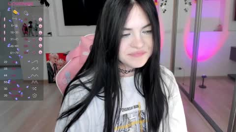 Selena  online show from 12-12-24, 08:03