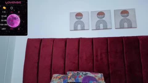 Selena online show from 11-09-25, 11:52