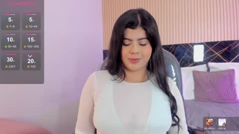 Snapshot of selena_diaz_ chatting on 07-22-26, 03:20 Selena online show from 07-22-26, 03:20