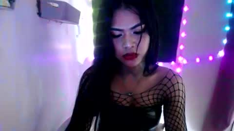 selena_fox2000 online show from 04-27-26, 04:38