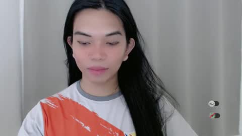 Snapshot of selena_fuckdoll chatting on 12-18-24, 08:09 Selena online show from 12-18-24, 08:09