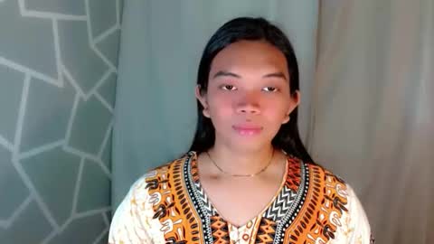 Selena online show from 03-12-26, 01:23