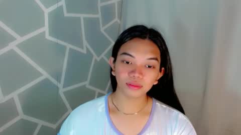 Selena online show from 04-20-26, 12:57