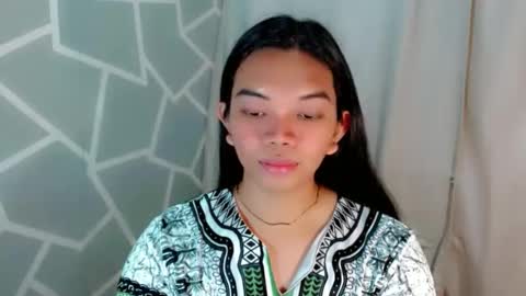 Selena online show from 04-21-26, 01:42