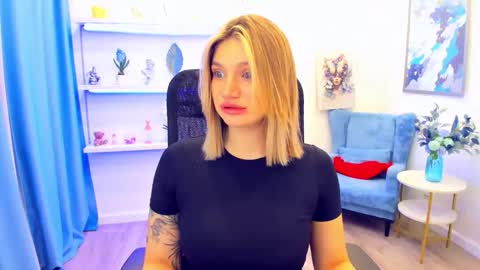 Snapshot of selenaemoore chatting on 05-16-26, 06:50 selenaemoore online show from 05-16-26, 06:50