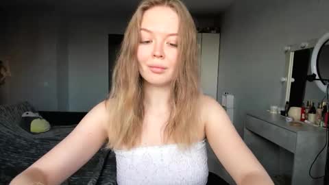 Snapshot of selenagentle chatting on 01-17-26, 07:02 selenagentle online show from 01-17-26, 07:02