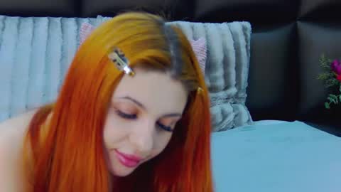 Snapshot of selenahanson chatting on 02-24-25, 02:04 SelenaHanson online show from 02-24-25, 02:04