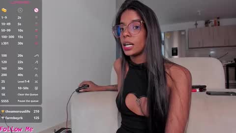 Snapshot of selenahoot chatting on 01-16-26, 05:50 Adriana3 online show from 01-16-26, 05:50