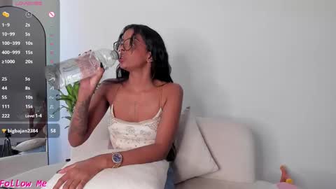 Snapshot of selenahoot chatting on 02-14-26, 03:20 Adriana3 online show from 02-14-26, 03:20