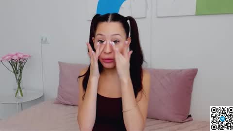 Selena online show from 03-17-26, 08:39