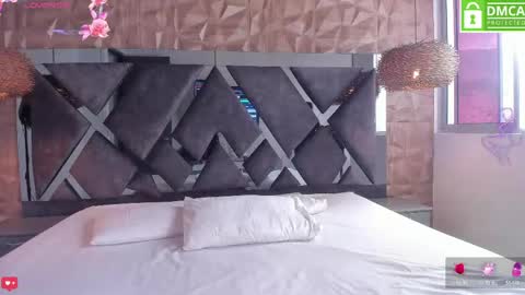 selene__lopez_ online show from 06-08-26, 07:14