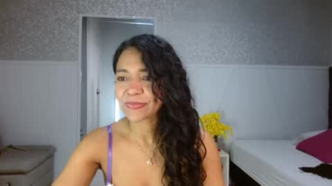 Selene online show from 04-18-26, 12:20