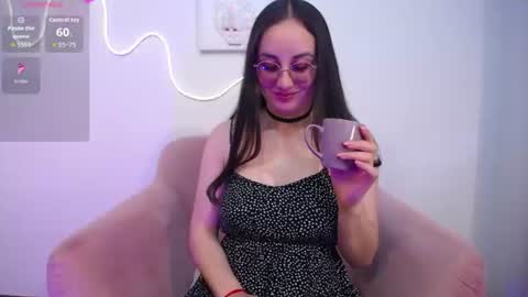 selene_swee online show from 07-24-26, 09:02
