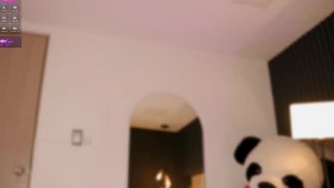 Selenne online show from 10-18-25, 12:35