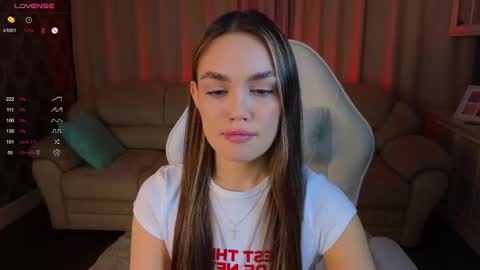 Snapshot of selfish_ashley chatting on 02-22-25, 05:24 Eve online show from 02-22-25, 05:24