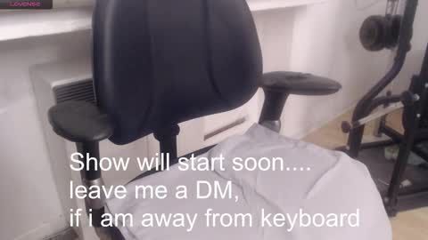 Snapshot of selfsuckermbb chatting on 11-14-25, 05:44 selfsuckermbb online show from 11-14-25, 05:44