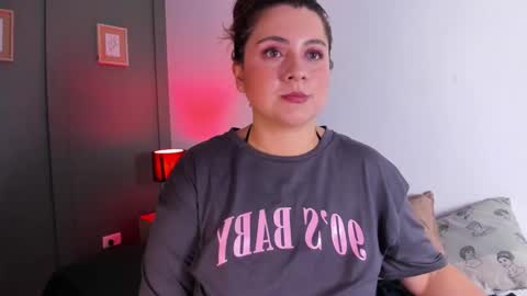 Snapshot of selina_dh chatting on 12-02-25, 03:56 Sely online show from 12-02-25, 03:56