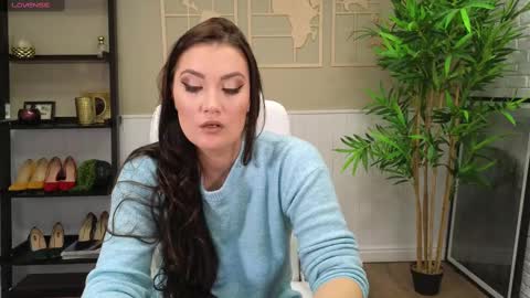 Seline online show from 02-25-25, 05:25