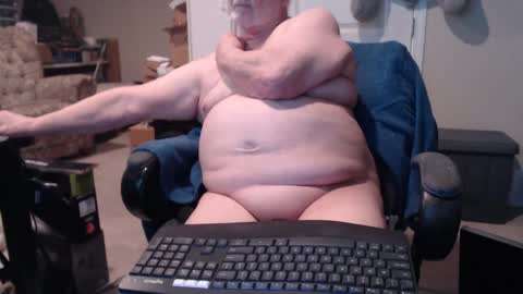 Snapshot of selkie2s chatting on 02-02-25, 08:30 selkie2s online show from 02-02-25, 08:30