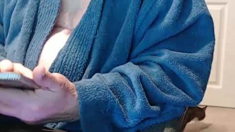 Snapshot of selkie2s chatting on 02-22-25, 12:40 selkie2s online show from 02-22-25, 12:40