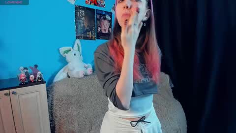 Mindy online show from 03-09-25, 01:46