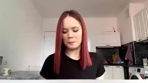 Snapshot of selmacalumag chatting on 04-23-26, 12:29 Lily online show from 04-23-26, 12:29