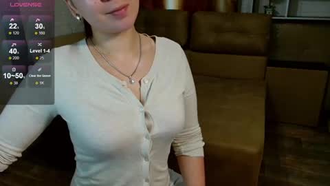 Snapshot of semisweetdream chatting on 01-26-25, 08:03 Next stream 2912 GMT2 online show from 01-26-25, 08:03