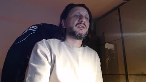 Snapshot of senorneby chatting on 03-09-26, 06:34 senorneby online show from 03-09-26, 06:34